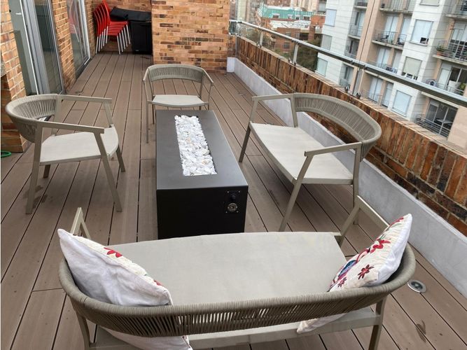 Apartamento de 4 alcobas en venta en Bella Suiza, Bogotá, 181 m² · foto 2 de 24