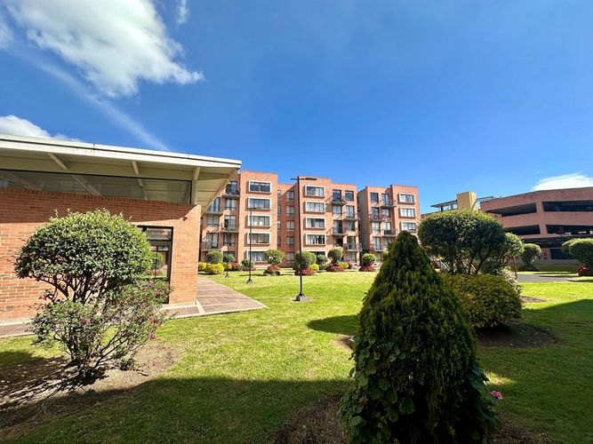 Apartamento de 3 alcobas en venta en Conjunto Residencial Paramillo, Madrid, 67 m² · foto 17 de 17