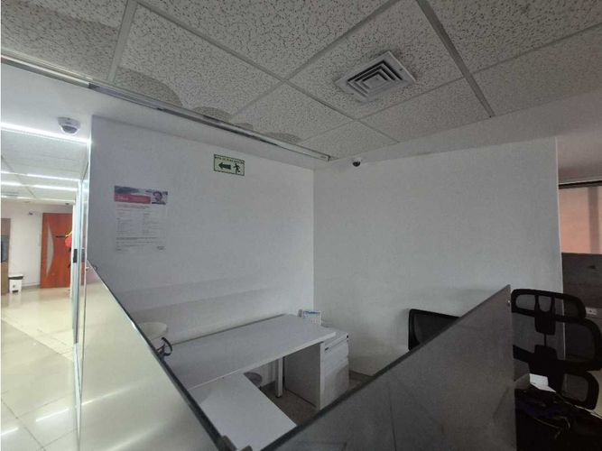Oficina en arriendo en San Pedro, Cali, 362 m² · foto 11 de 24