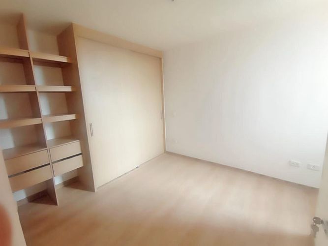 Apartamento de 3 alcobas en venta en Lagos De Cordoba, Bogotá, 52 m² · foto 3 de 16