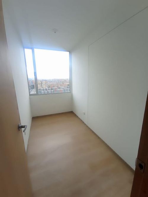 Apartamento de 3 alcobas en venta en Lagos De Cordoba, Bogotá, 52 m² · foto 11 de 16