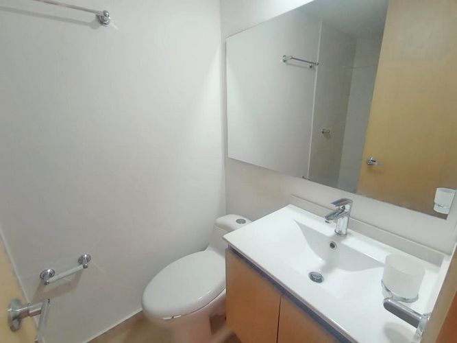 Apartamento de 3 alcobas en venta en Lagos De Cordoba, Bogotá, 52 m² · foto 14 de 16