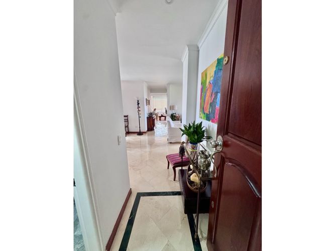 Apartamento de 3 alcobas en venta en El Diamante No. 2, Medellín, 128 m² · foto 9 de 24