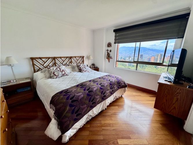 Apartamento de 3 alcobas en venta en El Diamante No. 2, Medellín, 128 m² · foto 18 de 24