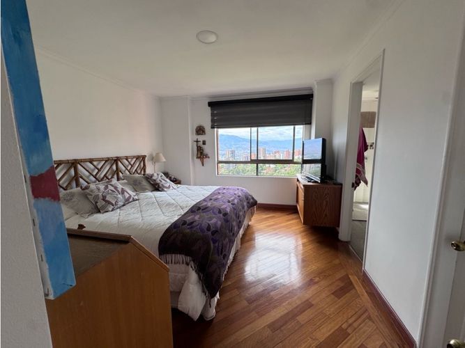 Apartamento de 3 alcobas en venta en El Diamante No. 2, Medellín, 128 m² · foto 19 de 24