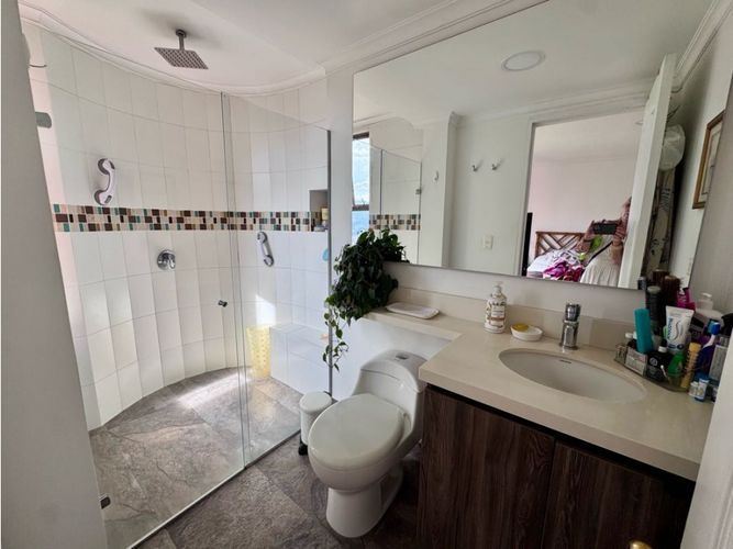 Apartamento de 3 alcobas en venta en El Diamante No. 2, Medellín, 128 m² · foto 20 de 24