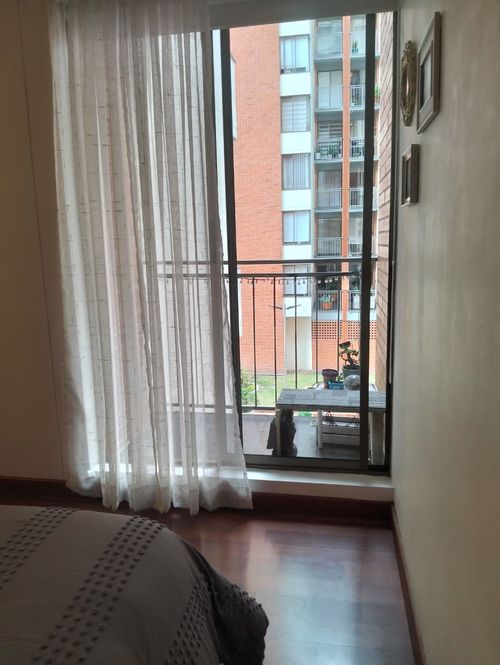 Apartamento de 3 alcobas en venta en Mazuren, Bogotá, 93 m² · foto 5 de 23