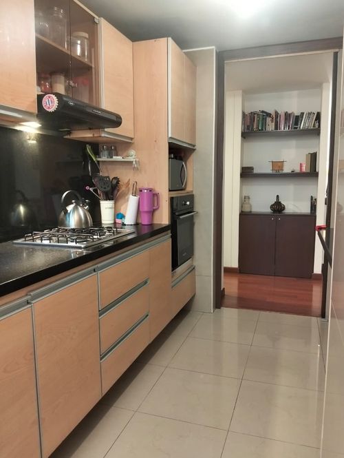 Apartamento de 3 alcobas en venta en Mazuren, Bogotá, 93 m² · foto 13 de 23