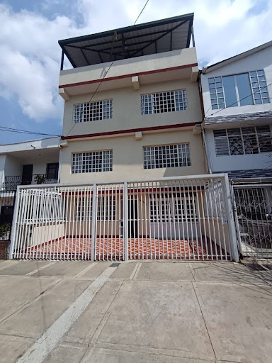 Studio for rent in Colseguros andes, Cali
