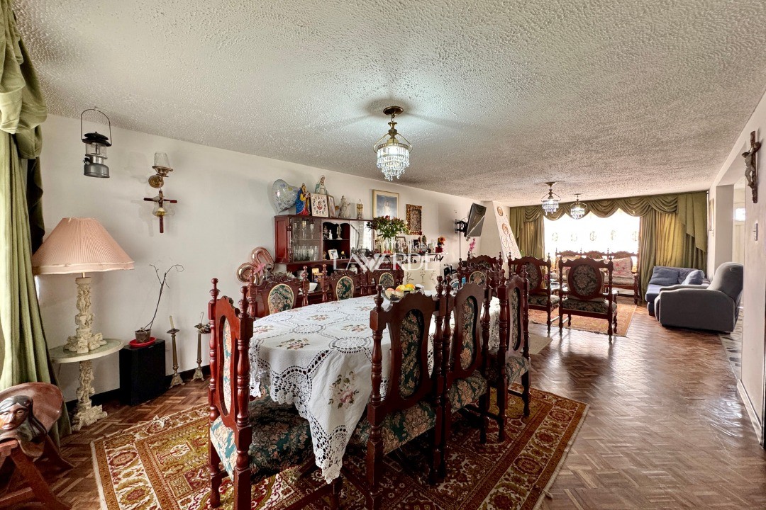 Casa en venta en Barrios Unidos, Bogotá · foto 11 de 24
