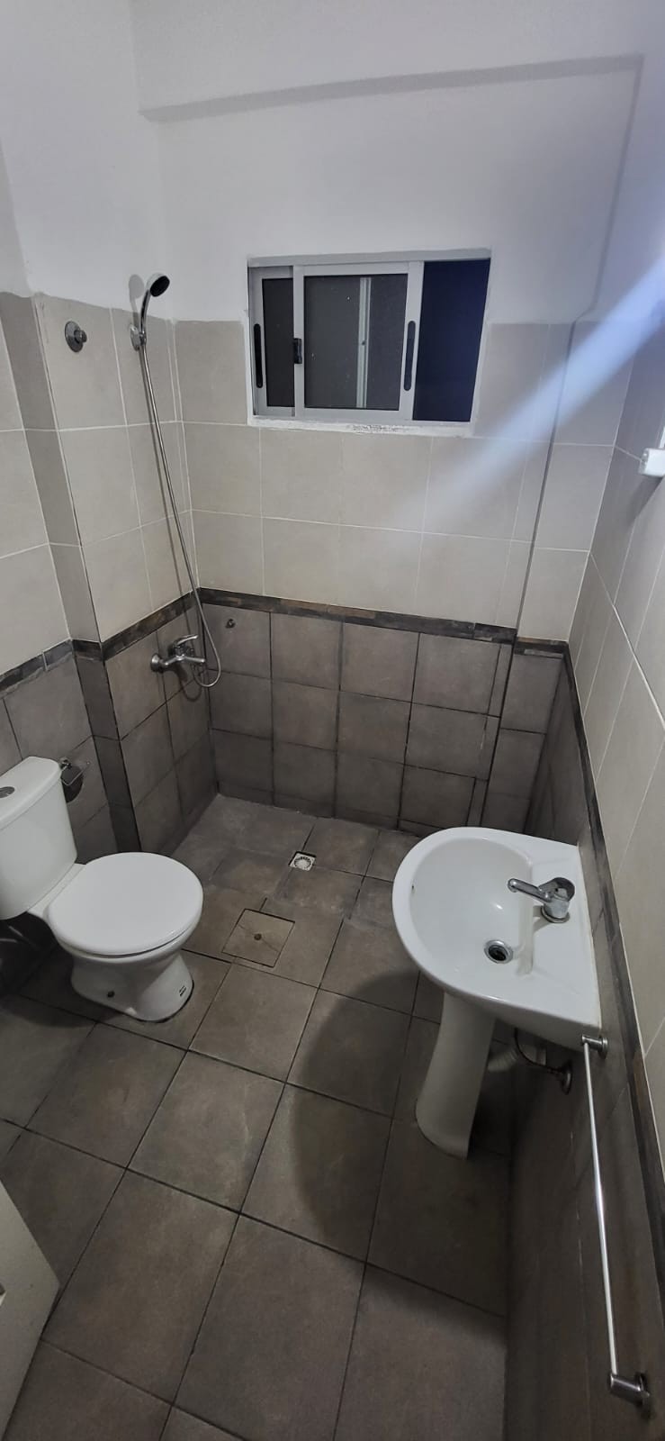 ALQUILER EN REDUCTO/ BELLA VISTA, 1 DORMITORIO, PLANTA BAJA INTERIOR, CON TERRAZA Y GASTOS COMUNES BAJOS · Foto 11