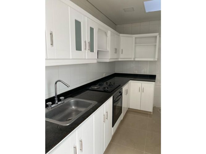 Casa de 3 alcobas en venta en Ciudad Jardin, Cali, 145 m² · foto 9 de 16