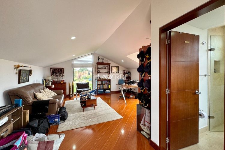 Casa de 5 alcobas en venta en Calahorra, Cajicá, 313 m² · foto 2 de 24