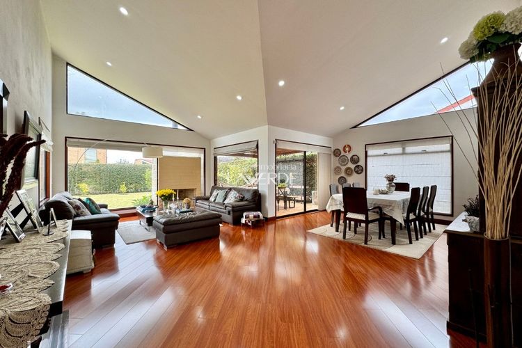 Casa de 5 alcobas en venta en Calahorra, Cajicá, 313 m² · foto 4 de 24