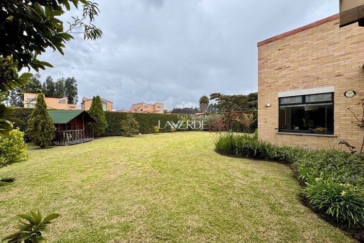 Casa de 5 alcobas en venta en Calahorra, Cajicá, 313 m² · foto 17 de 24