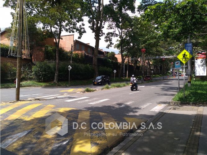 Local en venta en San Agustin Suramerica, La Estrella, 99 m² · foto 3 de 17