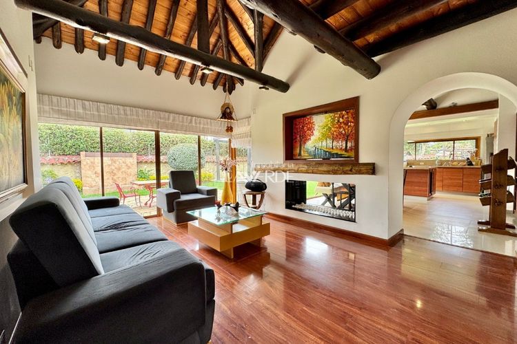 Casa de 3 alcobas en venta en San Jose De Bavaria, Bogotá, 260 m² · foto 6 de 24