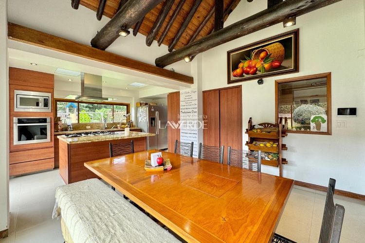 Casa de 3 alcobas en venta en San Jose De Bavaria, Bogotá, 260 m² · foto 9 de 24
