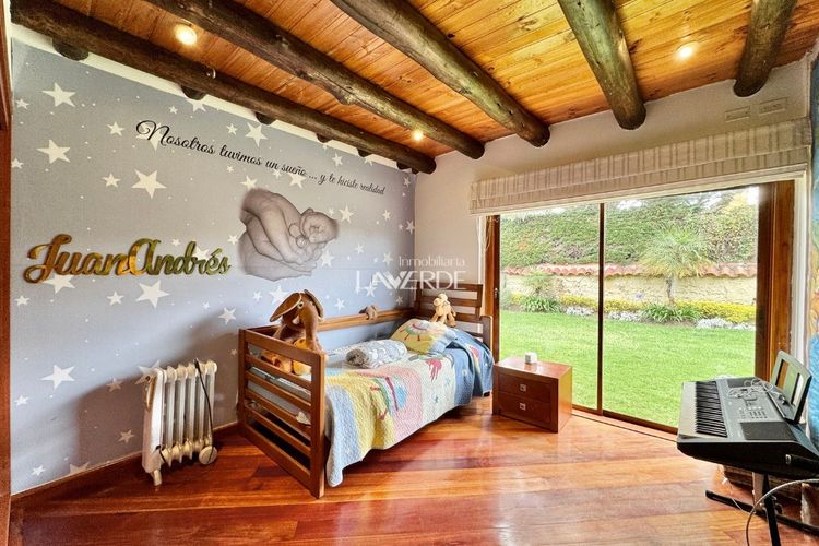 Casa de 3 alcobas en venta en San Jose De Bavaria, Bogotá, 260 m² · foto 18 de 24
