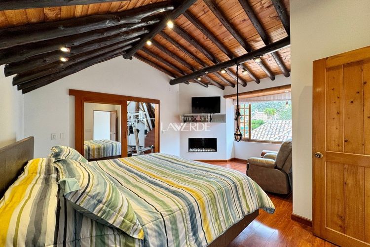 Casa de 3 alcobas en venta en San Jose De Bavaria, Bogotá, 260 m² · foto 21 de 24