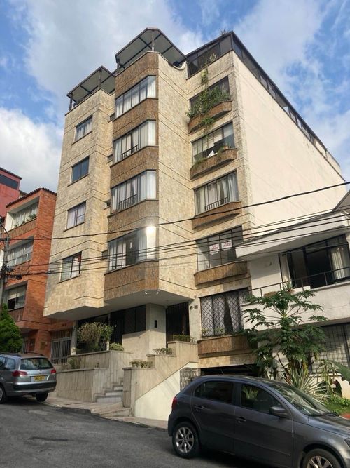 Apartamento de 3 alcobas en venta en La Floresta, Bucaramanga, 110 m² · foto 2 de 8