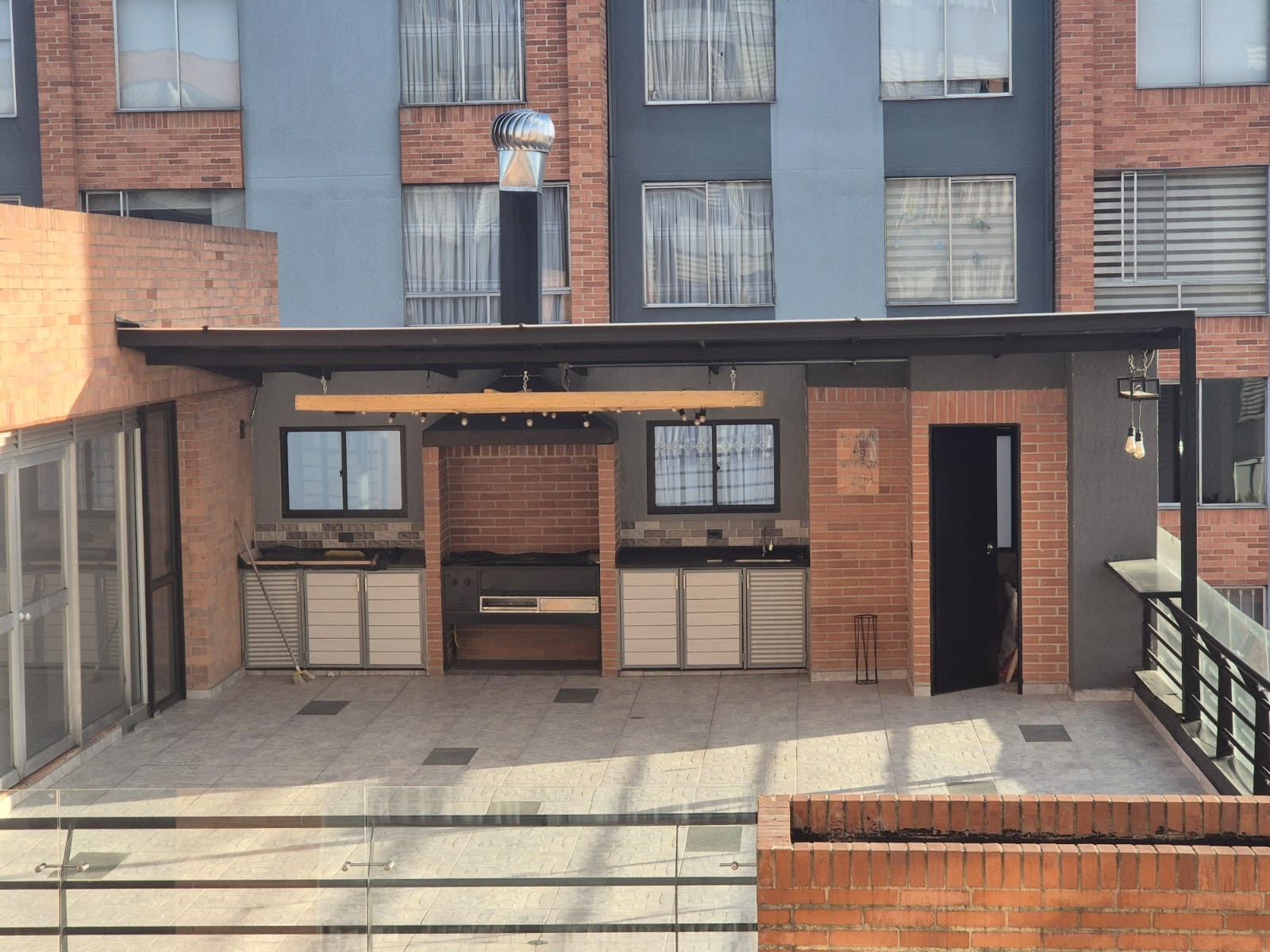 Apartamento en venta en Hayuelos, Bogotá · foto 2 de 24