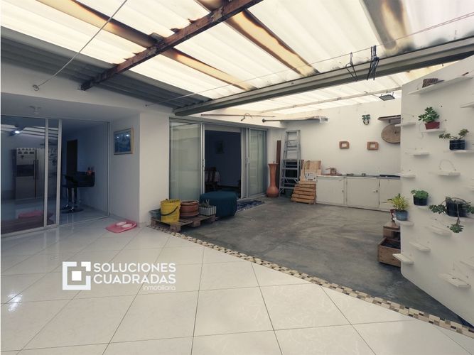 Casa de 3 alcobas en venta en Centro, Sopó, 220 m² · foto 6 de 14