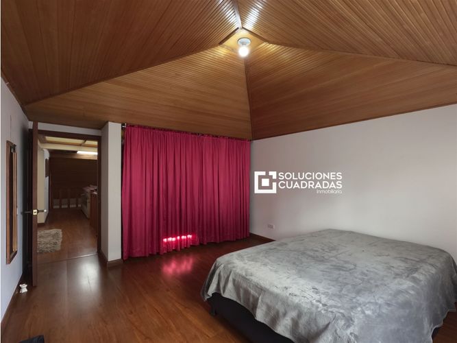 Casa de 3 alcobas en venta en Centro, Sopó, 220 m² · foto 12 de 14