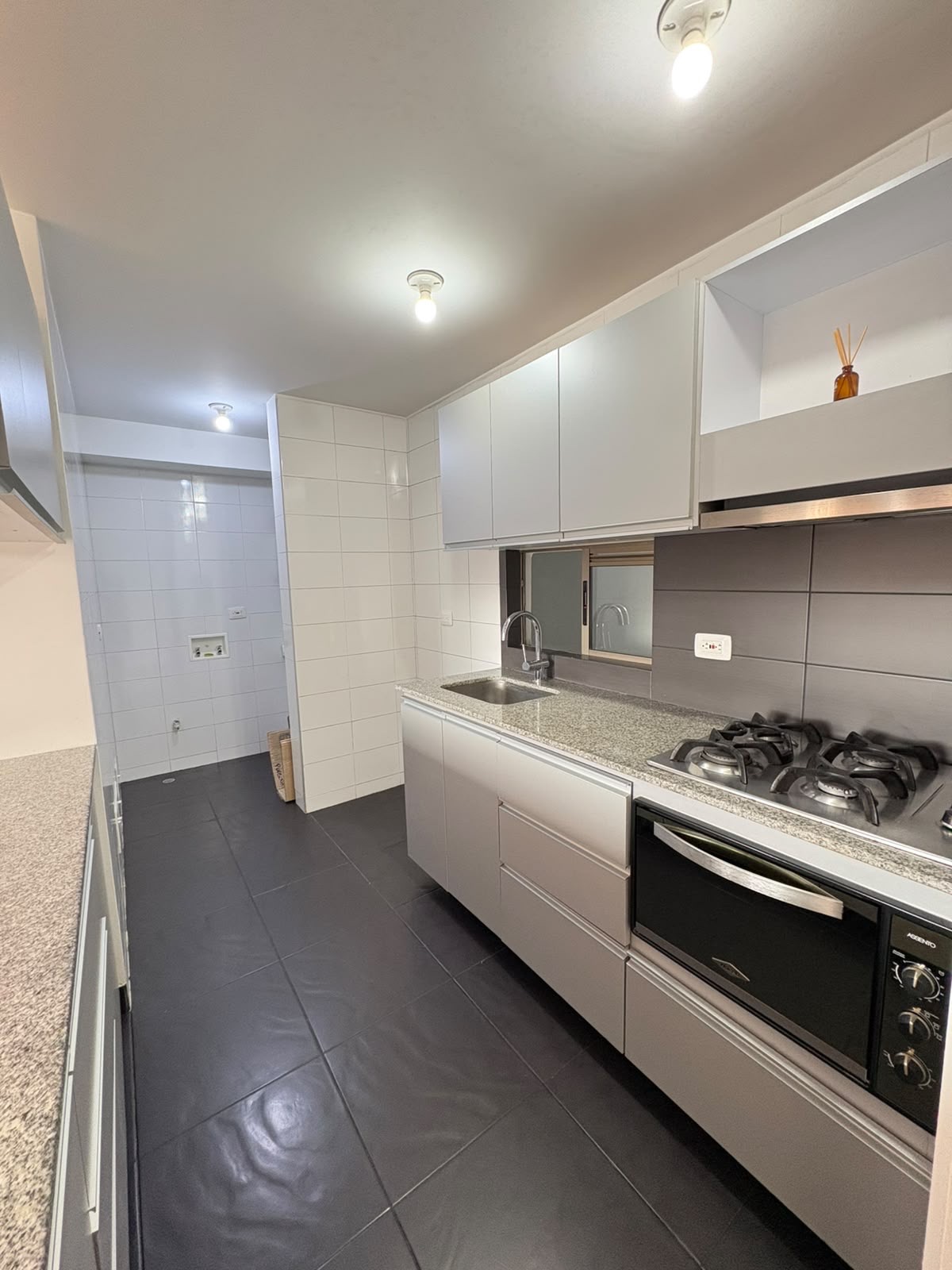 Apartamento en venta en Cantalejo, Bogotá · foto 4 de 20