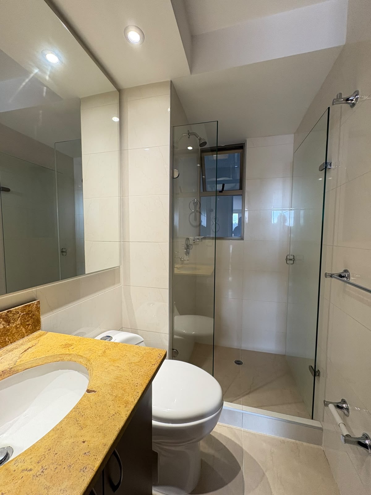 Apartamento en venta en Cantalejo, Bogotá · foto 7 de 20