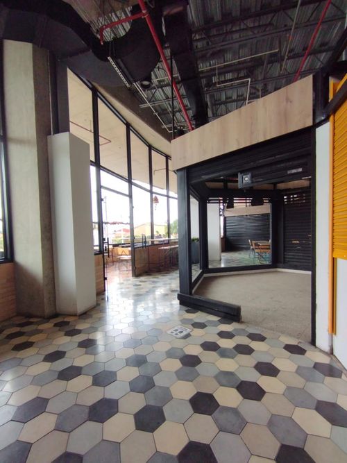 Local en arriendo en Laura Vicuña, Chía, 24 m² · foto 10 de 15