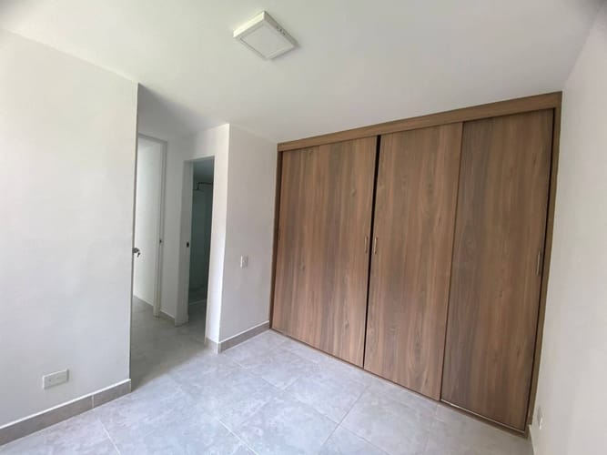Apartamento de 2 alcobas en venta en Loma De La Doctora, Sabaneta, 59 m² · foto 12 de 24