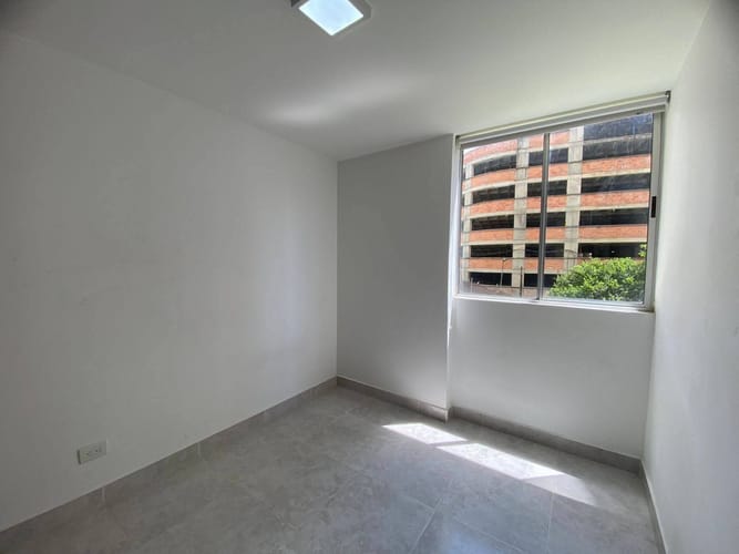 Apartamento de 2 alcobas en venta en Loma De La Doctora, Sabaneta, 59 m² · foto 11 de 24