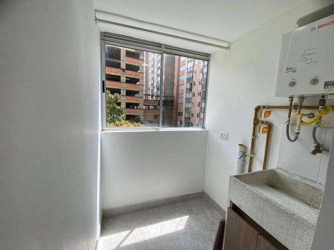 Apartamento de 2 alcobas en venta en Loma De La Doctora, Sabaneta, 59 m² · foto 24 de 24