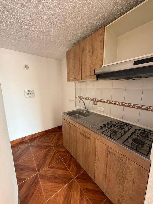Apartamento de 3 alcobas en venta en Turingia Et. Ii, Bogotá, 50 m² · foto 2 de 12