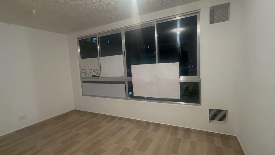 Apartamento de 3 alcobas en arriendo en Fac, Madrid, 54 m² · foto 24 de 24