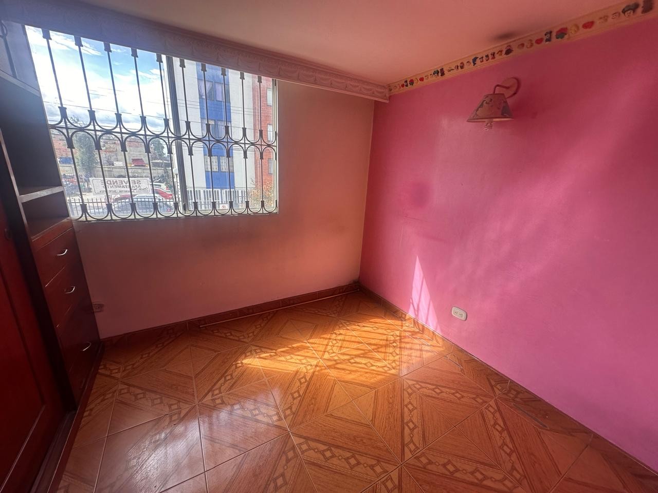 Casa en venta en Engativá, Bogotá · foto 10 de 12