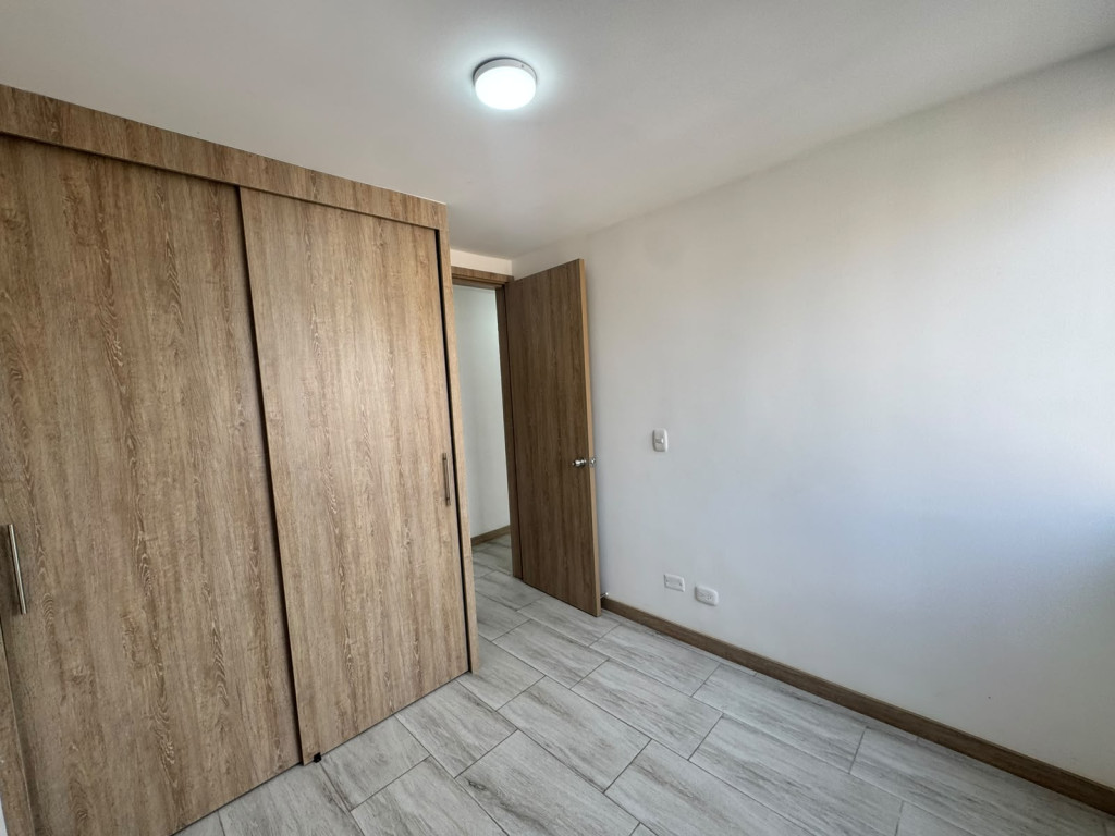 Apartamento en arriendo en Cimarronas, Rionegro · foto 8 de 14