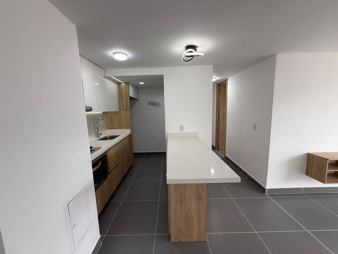 Apartamento de 3 alcobas en venta en Viviendas Del Sur, Itagüí, 55 m² · foto 2 de 14