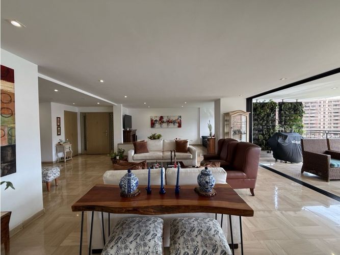 Apartamento de 5 alcobas en venta en Normandia, Cali, 290 m² · foto 6 de 23