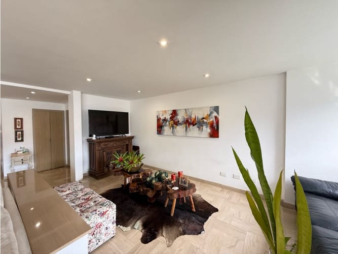 Apartamento de 5 alcobas en venta en Normandia, Cali, 290 m² · foto 7 de 23