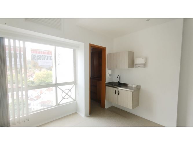 Consultorio en arriendo en La Mota, Medellín, 73 m² · foto 20 de 20