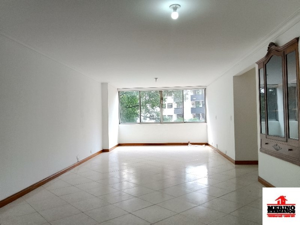 Apartamento en Arriendo en Conquistadores, Medellín