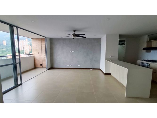 Apartamento de 3 alcobas en arriendo en Loma De Los Gonzalez, Medellín, 100 m² · foto 7 de 24
