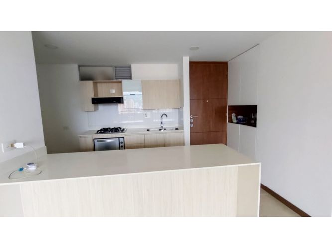Apartamento de 3 alcobas en arriendo en Loma De Los Gonzalez, Medellín, 100 m² · foto 9 de 24