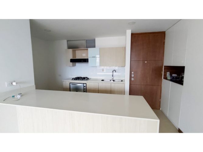Apartamento de 3 alcobas en arriendo en Loma De Los Gonzalez, Medellín, 100 m² · foto 10 de 24