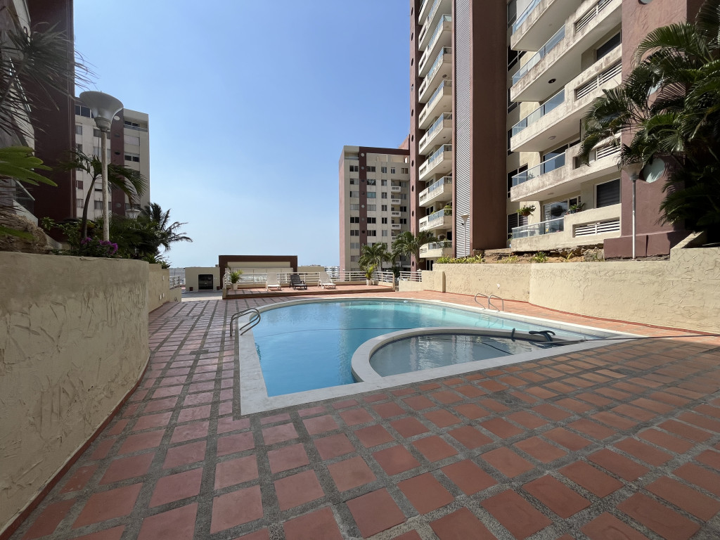Apartamento en venta en Miramar, Barranquilla · foto 2 de 16