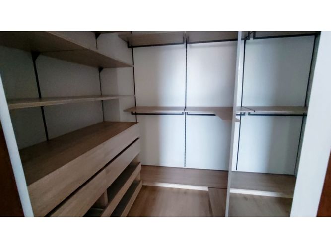 Apartamento de 3 alcobas en arriendo en Loma De Los Gonzalez, Medellín, 100 m² · foto 22 de 24