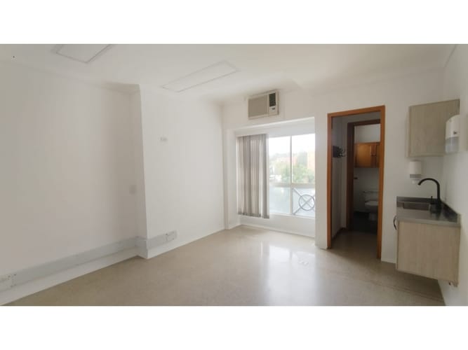 Consultorio en venta en La Mota, Medellín, 73 m² · foto 7 de 20