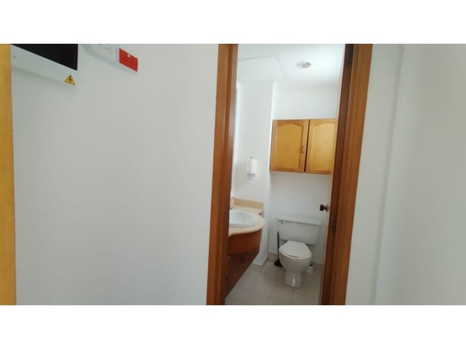Consultorio en venta en La Mota, Medellín, 73 m² · foto 9 de 20
